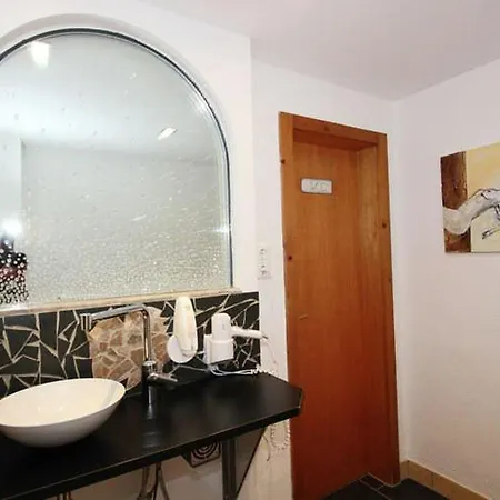 Lägenhet Gaestehaus Fernblick *