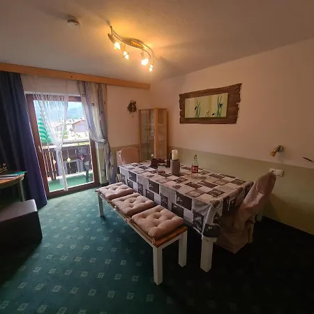 アパート Gaestehaus Fernblick *